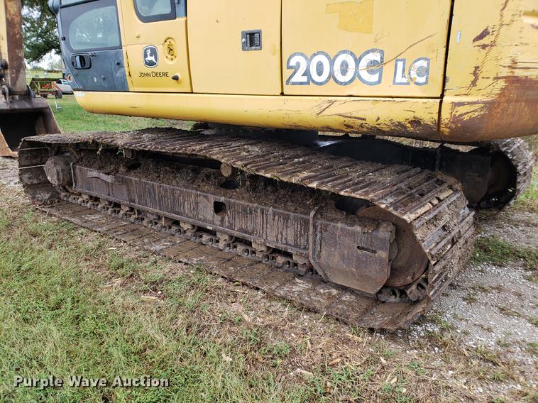image for item EF9929 2005 John Deere 200C LC excavator