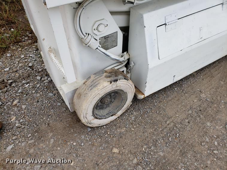 image for item EF9931 Simon L2034E scissor lift
