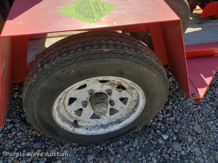 image for item EF9965 2012 Barreto trencher with trailer