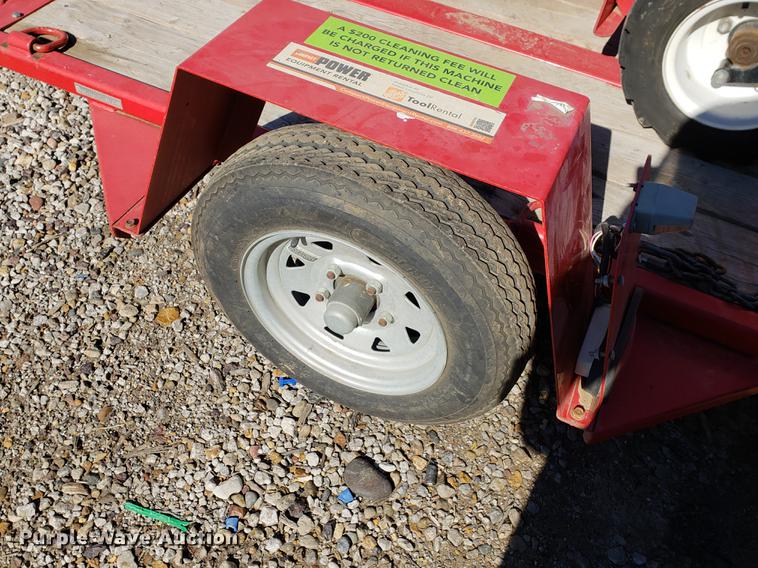 image for item EF9965 2012 Barreto trencher with trailer