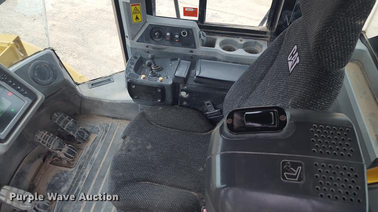 image for item EI9676 2011 Caterpillar 972K wheel loader