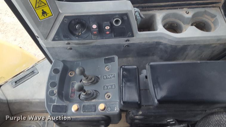 image for item EI9676 2011 Caterpillar 972K wheel loader