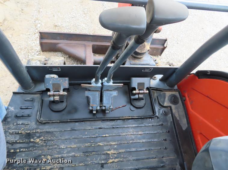 image for item EI9991 2006 Kubota KX71-3 mini excavator