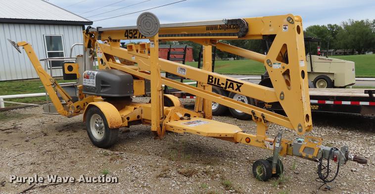 image for item EI9992 2008 Bil-Jax 45270 boom lift
