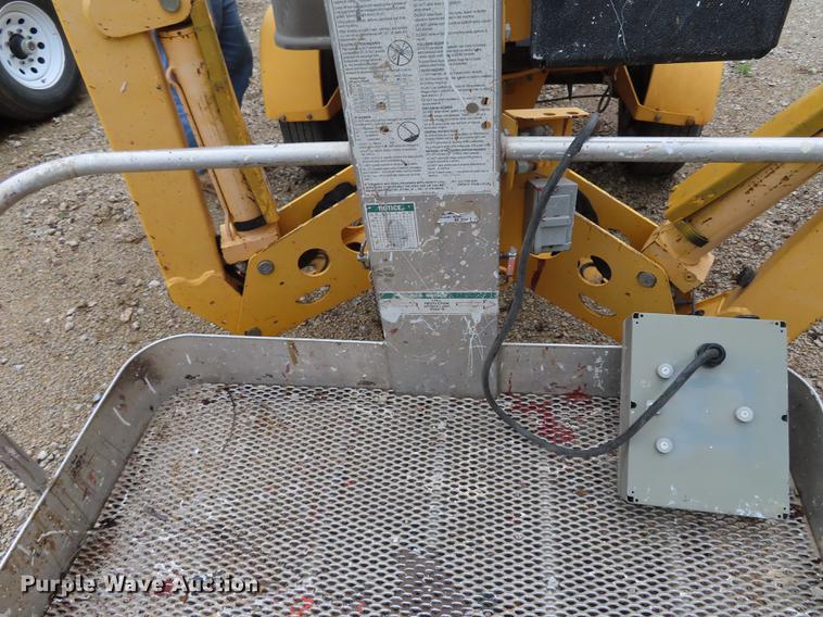 image for item EI9992 2008 Bil-Jax 45270 boom lift