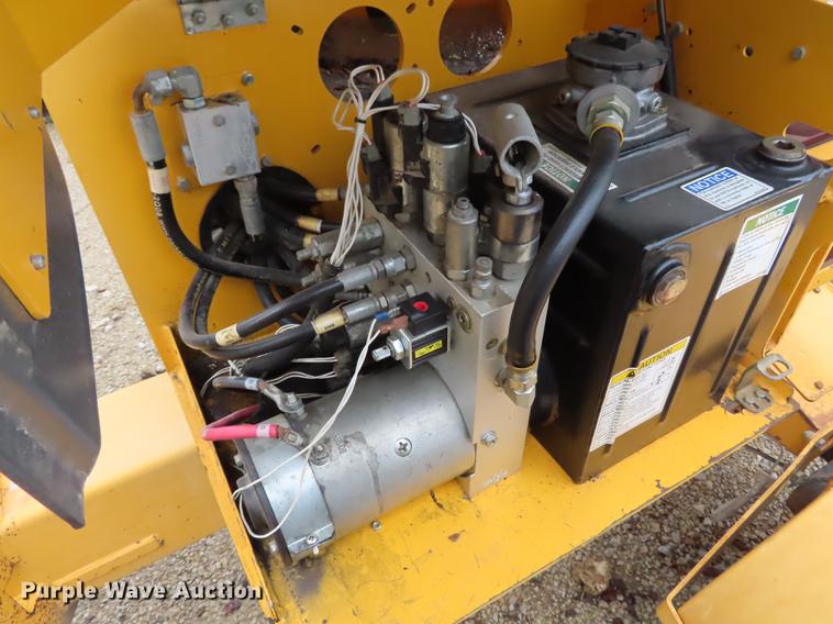 image for item EI9992 2008 Bil-Jax 45270 boom lift