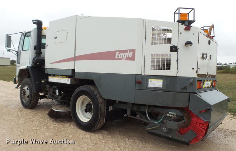image for item EN9630 2005 Elgin Eagle Series F street sweeper