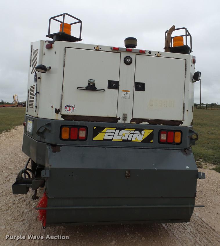 image for item EN9630 2005 Elgin Eagle Series F street sweeper