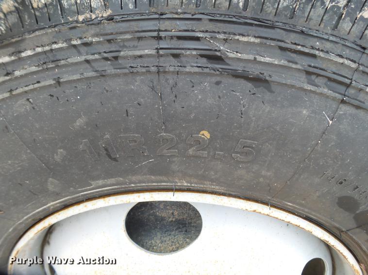 image for item EN9630 2005 Elgin Eagle Series F street sweeper