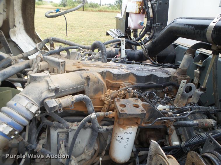 image for item EN9630 2005 Elgin Eagle Series F street sweeper