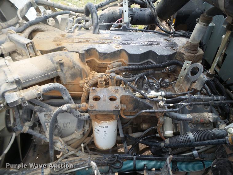 image for item EN9630 2005 Elgin Eagle Series F street sweeper