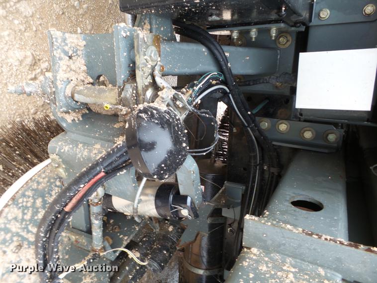 image for item EN9630 2005 Elgin Eagle Series F street sweeper