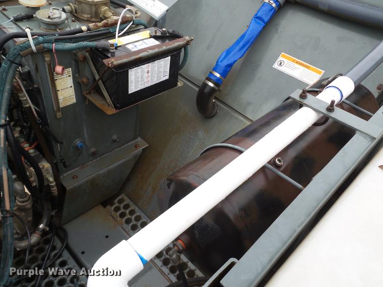 image for item EN9630 2005 Elgin Eagle Series F street sweeper