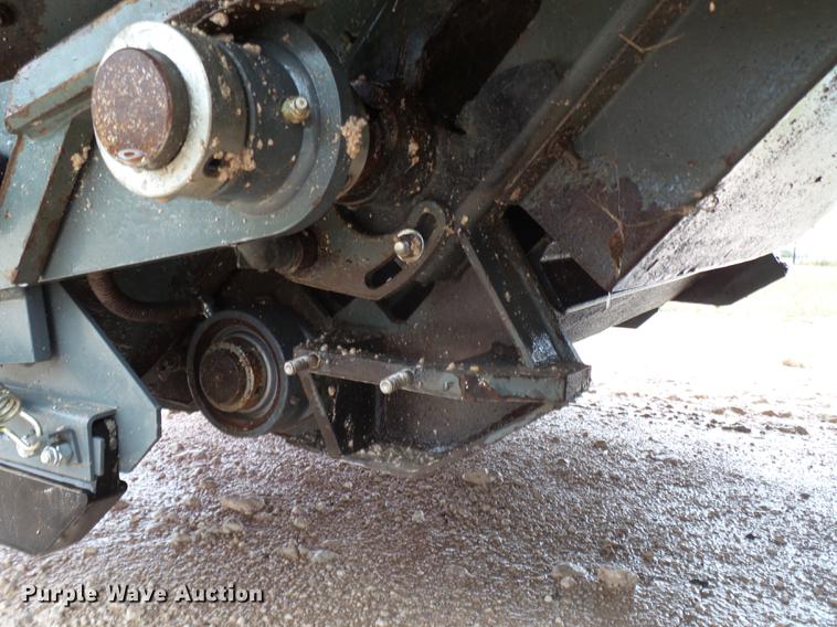 image for item EN9630 2005 Elgin Eagle Series F street sweeper