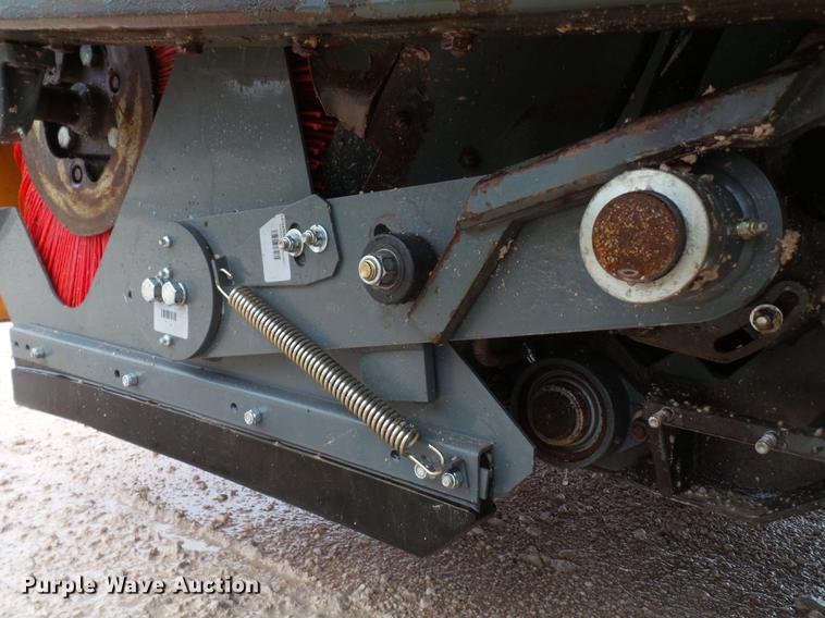 image for item EN9630 2005 Elgin Eagle Series F street sweeper