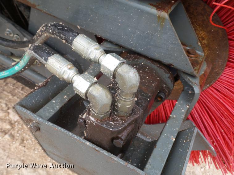 image for item EN9630 2005 Elgin Eagle Series F street sweeper