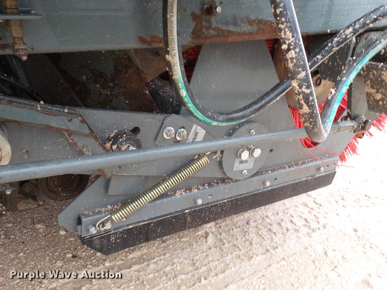 image for item EN9630 2005 Elgin Eagle Series F street sweeper