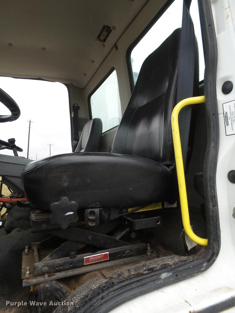 image for item EN9630 2005 Elgin Eagle Series F street sweeper