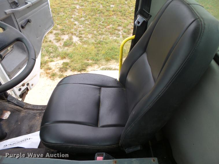 image for item EN9630 2005 Elgin Eagle Series F street sweeper