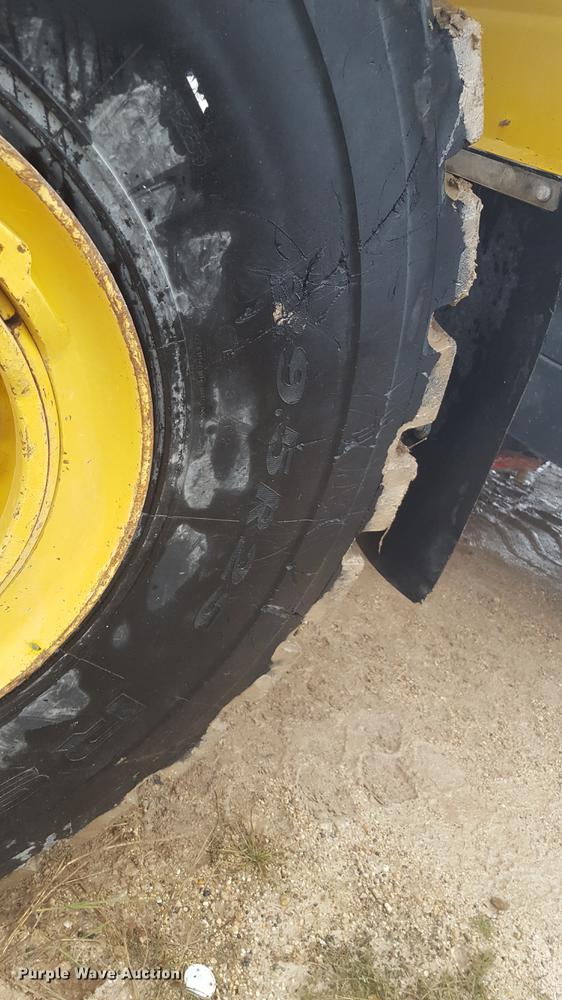 image for item EN9631 2013 Komatsu WA500-7 wheel loader