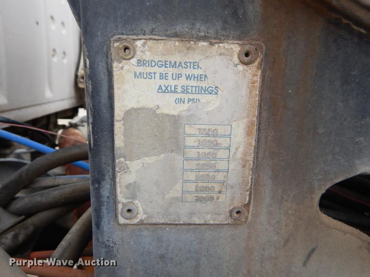 image for item EO9643 1989 Ford LT8000 ready mix truck