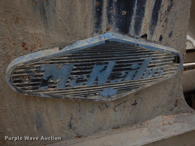 image for item EO9643 1989 Ford LT8000 ready mix truck