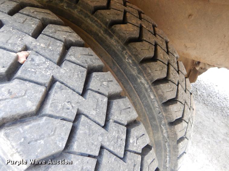 image for item EO9644 1989 Ford LT8000 ready mix truck