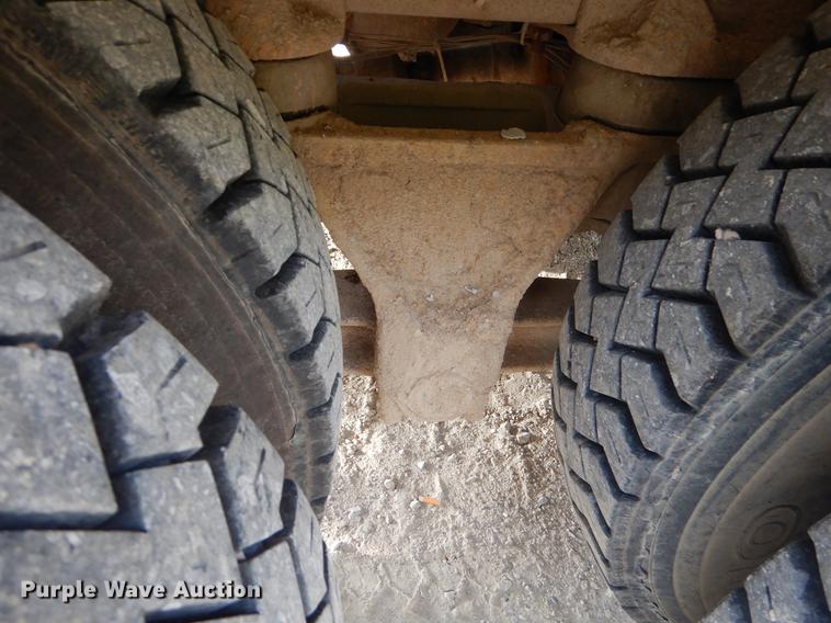 image for item EO9644 1989 Ford LT8000 ready mix truck