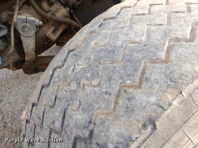 image for item EO9644 1989 Ford LT8000 ready mix truck