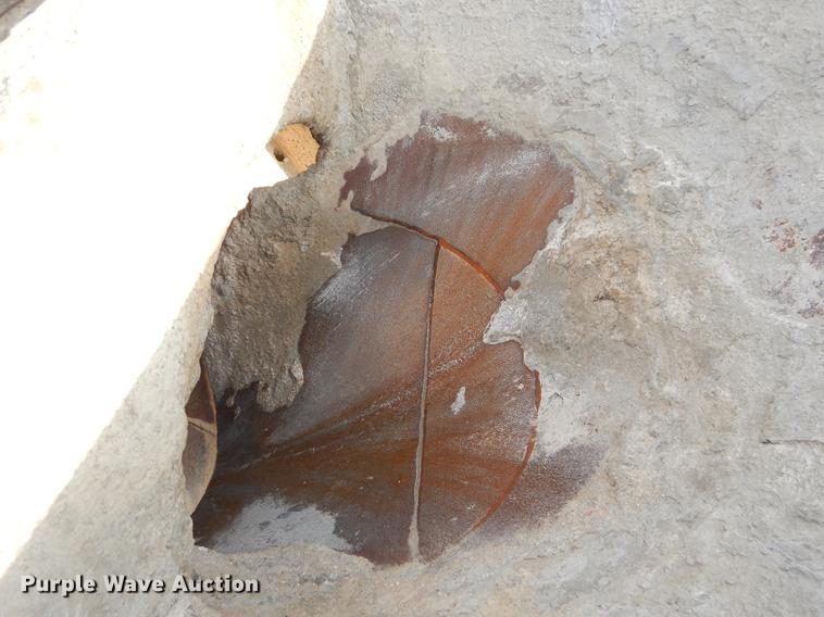 image for item EO9644 1989 Ford LT8000 ready mix truck