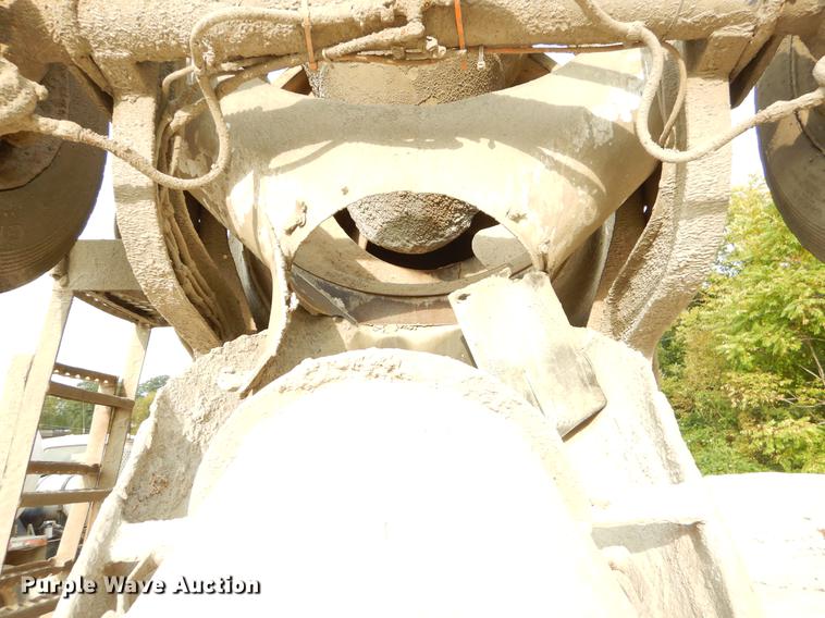 image for item EO9644 1989 Ford LT8000 ready mix truck