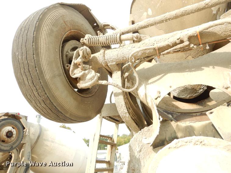 image for item EO9644 1989 Ford LT8000 ready mix truck