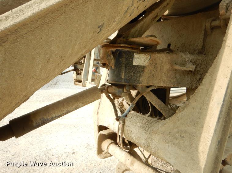 image for item EO9644 1989 Ford LT8000 ready mix truck