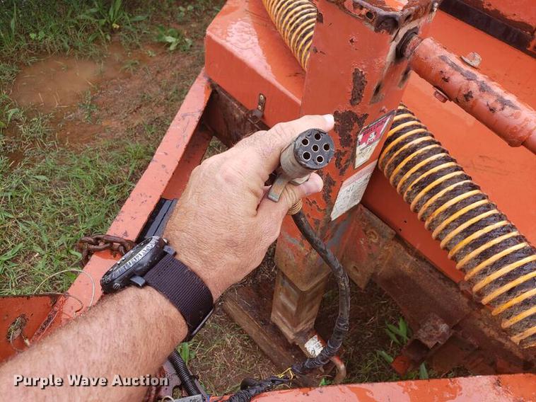 image for item EO9665 2007 Ditch Witch FX30 vacuum excavator