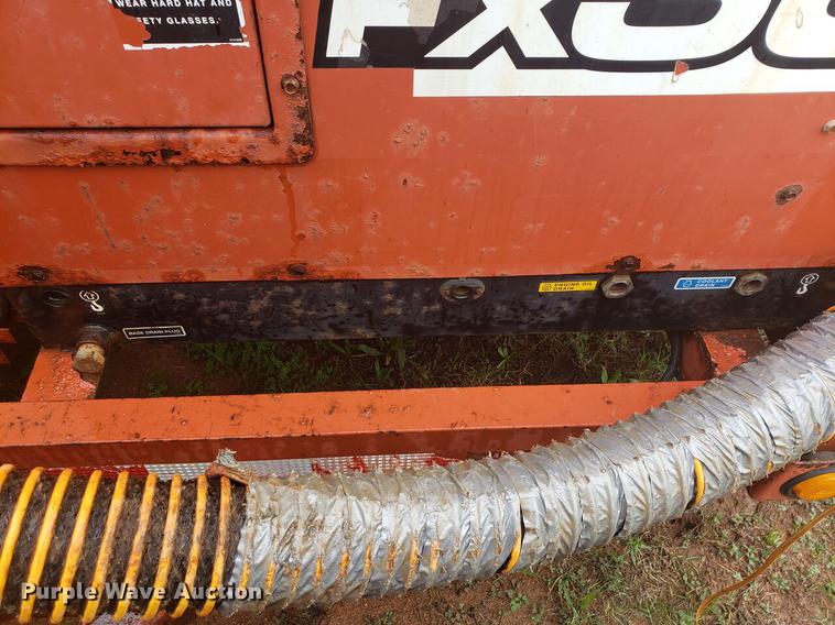 image for item EO9665 2007 Ditch Witch FX30 vacuum excavator