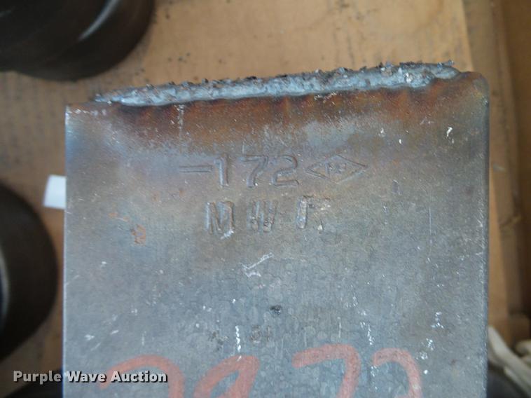 image for item EP9517 (24) Morbark hammers