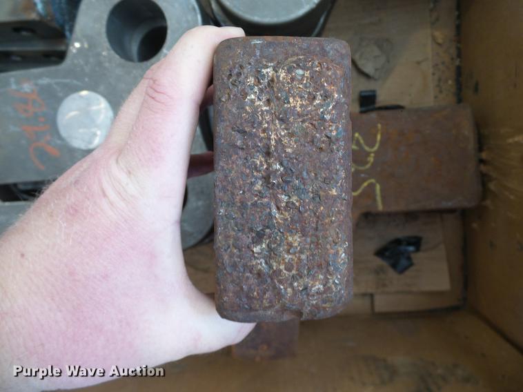 image for item EP9517 (24) Morbark hammers