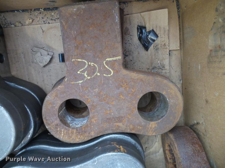 image for item EP9517 (24) Morbark hammers