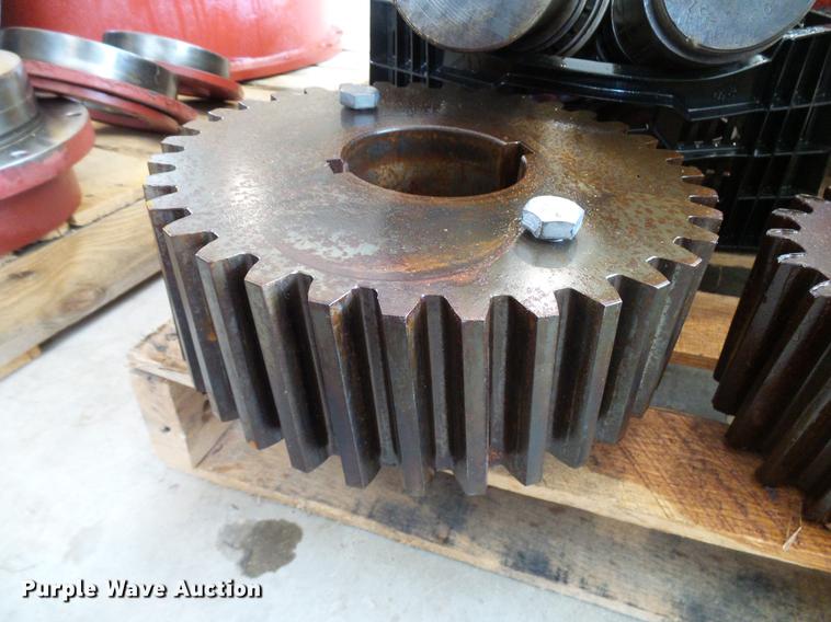 image for item EP9518 Morbark 1300 twin disc clutch assembly