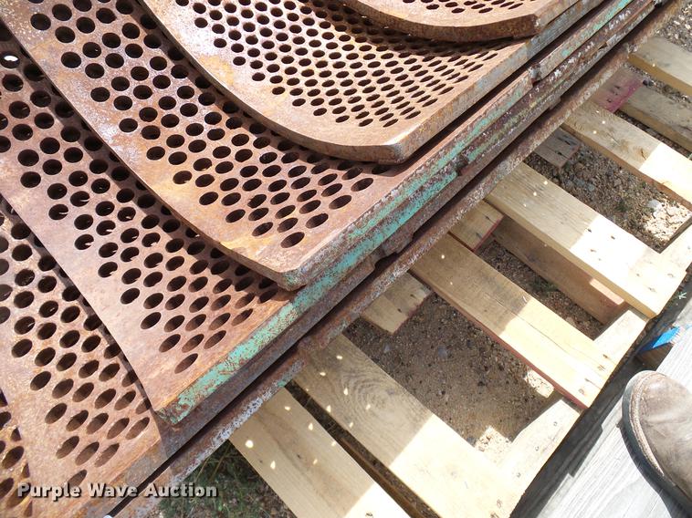 image for item EP9521 (6) Morbark screens