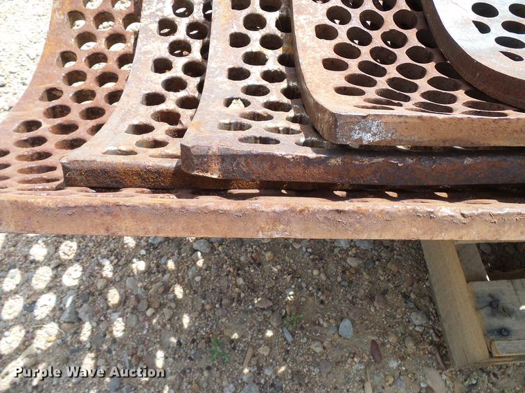 image for item EP9522 (7) Morbark round screens