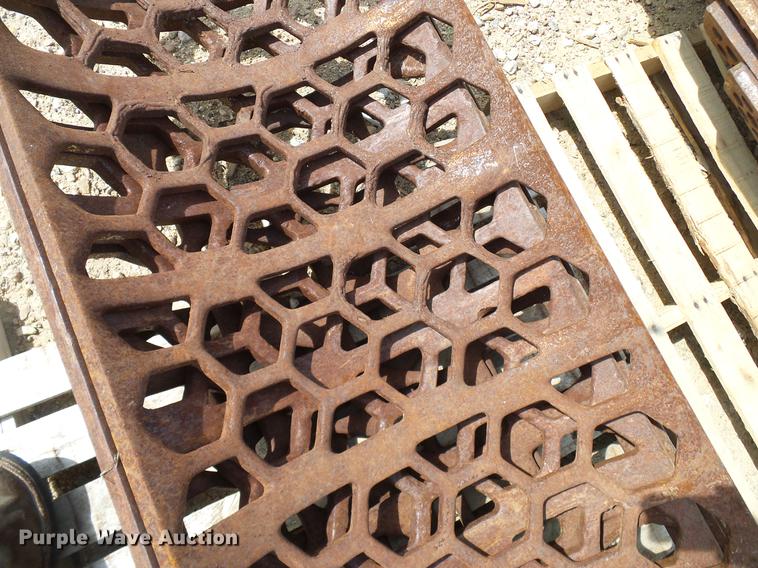 image for item EP9523 (4) Morbark screens