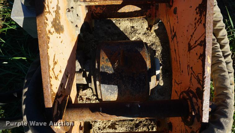 image for item EU9134 Stanley HS-6000 compactor