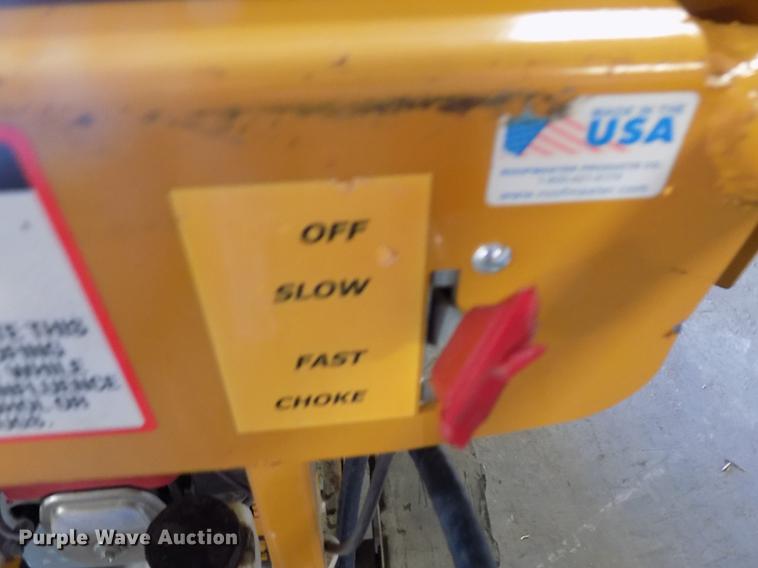 image for item FQ9014 Roofmaster Razer tear off machine