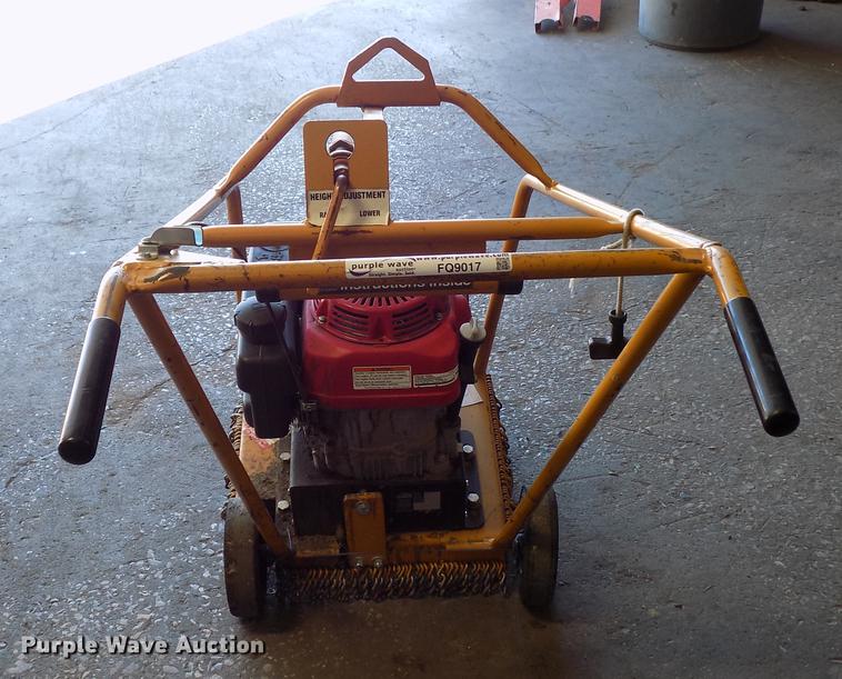 image for item FQ9017 Roofmaster surface planer scratcher