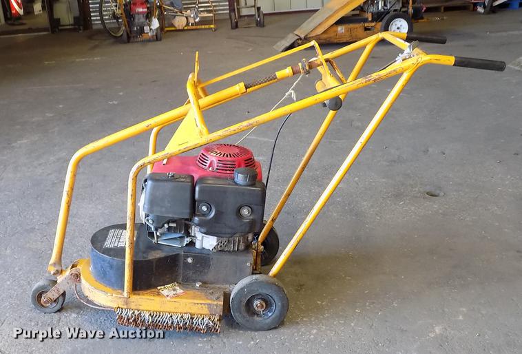 image for item FQ9017 Roofmaster surface planer scratcher