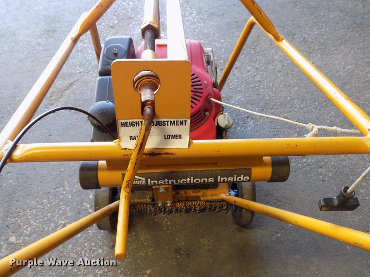 image for item FQ9017 Roofmaster surface planer scratcher