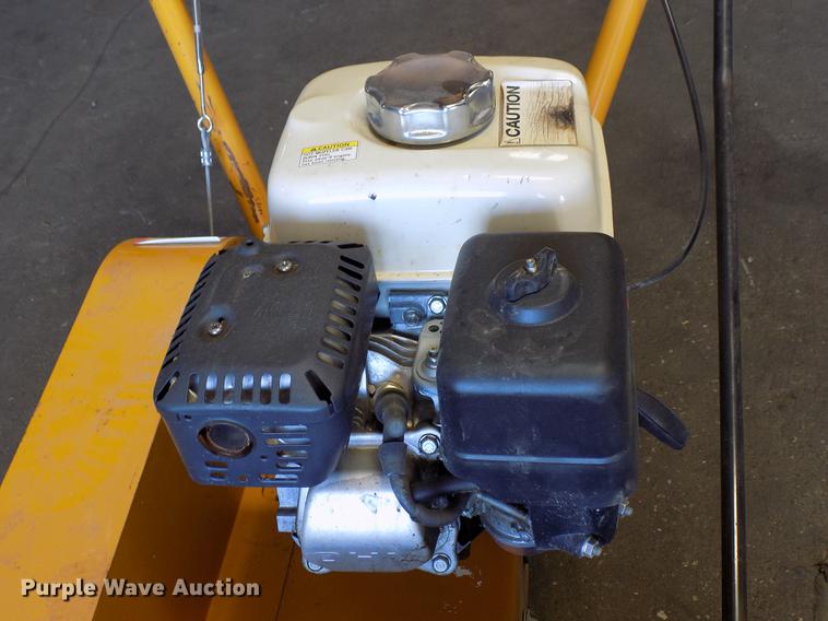 image for item FQ9018 2017 Roofmaster power broom