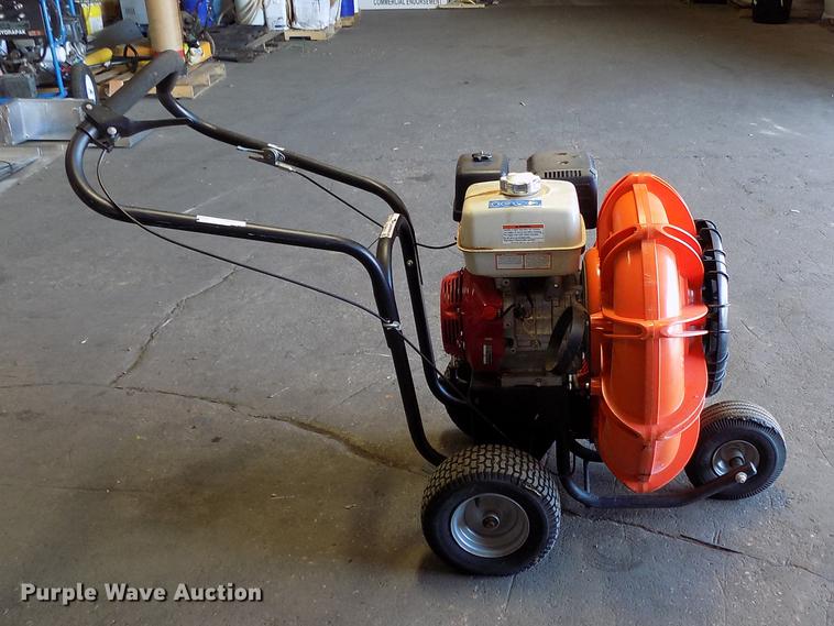 image for item FQ9019 Billy Goat Force F1302H blower