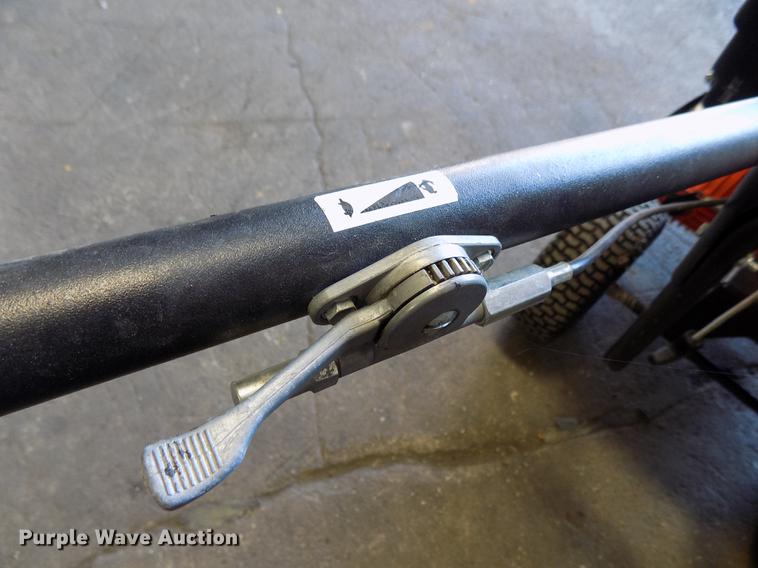 image for item FQ9019 Billy Goat Force F1302H blower